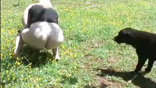 BBW girl pooping outdoor