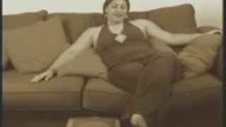 Pooping in her panties