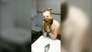 Blowjob with scat