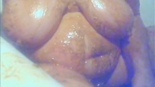 BBW girl masturbating