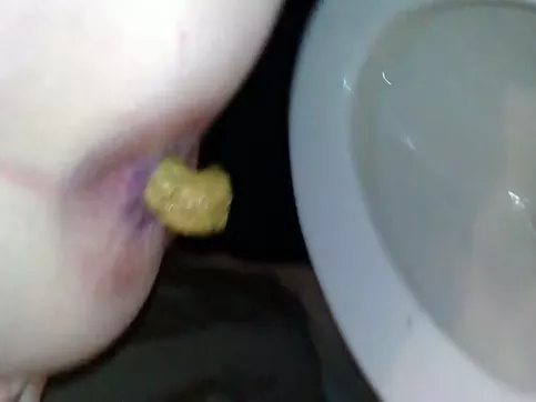 Wife pooping for us