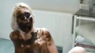 Sucking cock with scat