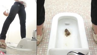 Japanese tene going to poop in public bathroom