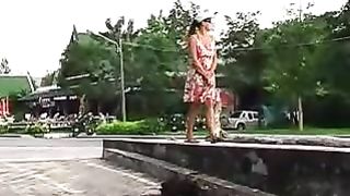 Peeing in public trying to hide