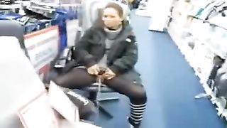 Flashing pussy before peeing