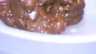 She's pooping many times