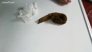 Long turd from a beautiful ass