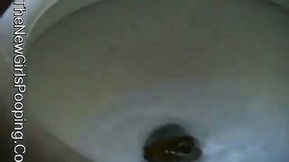 Amateur girl pooping slowly