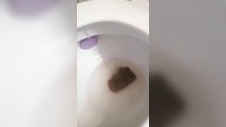 Chubby brunette pooping slowly