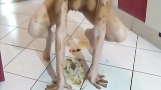 Brunette milf shits on her own face