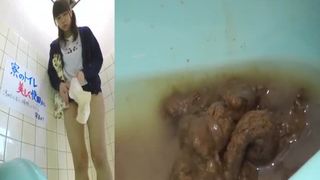 Japanese college girls pooping