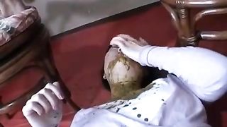 Shitting on her best friend slowly