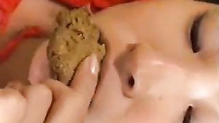 Japanese girls poop on each other