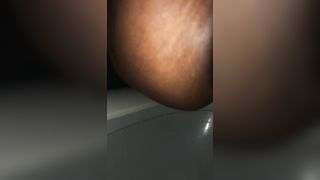 Ebony wife shitting