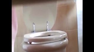 Spying on chubby wife shitting