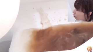 She just can't stop shitting