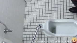 Japanese girls poop