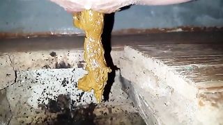 Creampied babe shitting slowly