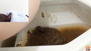 Japanese teen pooping slowly