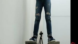 Spying on a japanese girl