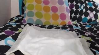 ebony girl shitting slowly