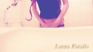 Hot Redhead MILF Piss in the Sink