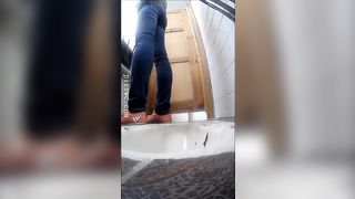 She didn't wipe her ass