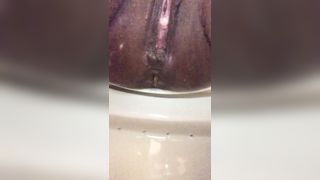 Black babe pooping slowly