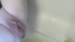 Liquid shit with pressure