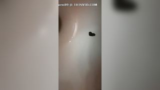 Teen shitting a big one