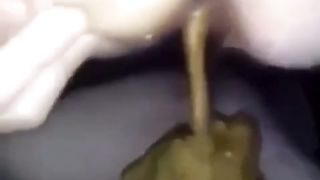 Face shitting liquid