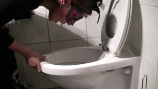 She puked shit