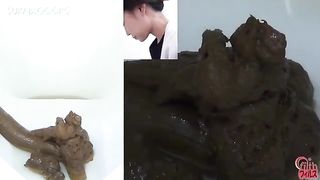 Japanese girls pooping two times