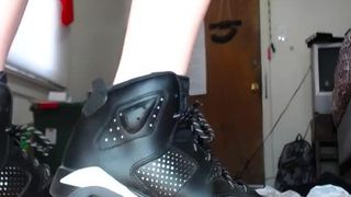 Massive load from sexy ass