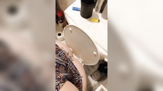 Lots of shit from mature babe