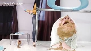 Two girls that poop by turn on luck guy