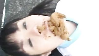Hot japanese girls poop on each other