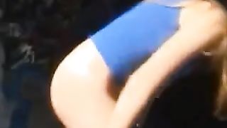 Hot college girl shitting outdoor