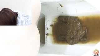 A lot of poop from japanese girl