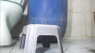 Shitting a lot on her knees