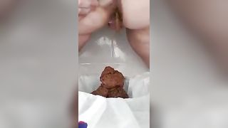 BBW babe dropped heavy turds