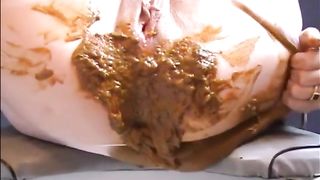 Milf shit and piss on pantyhose