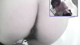 Japan beauty girl wonderfully constipated in the toilet