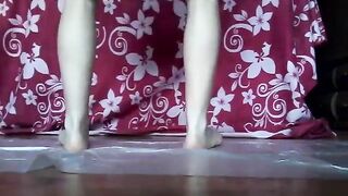 Naughty amateur girl shitting in front of camera