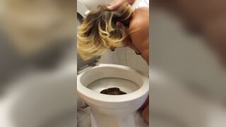 Young blonde girl eating her shit from the toilet