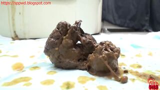 Diarrhea pooping in pantyhose