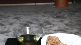 BBW hairy woman piss on a glass and shit on a plate