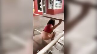 Girl couldnt find toilet and poops in the public
