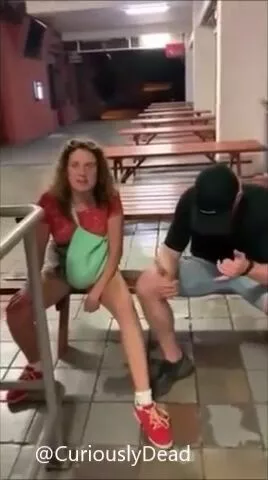 Girl couldnt find toilet and poops in the public