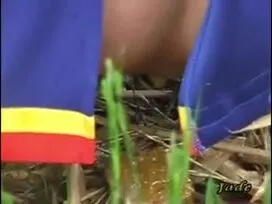 Amateur girl shits outdoor in the grass